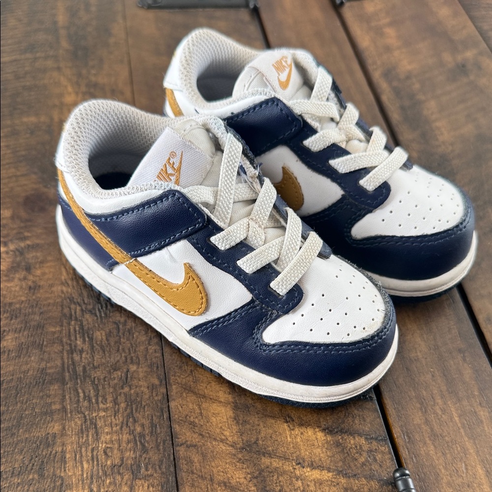 Nike Kids' White and Mustard Sneakers